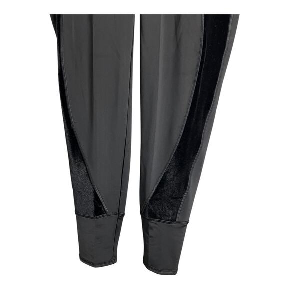 Avia NWT Womens Athletic Pants Workout Gym Running Crossfit Yoga Sports New L - Picture 2 of 6